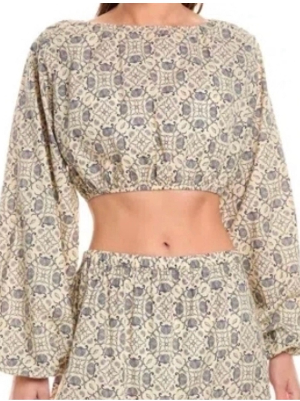 NWT WeWoreWhat Cream Navy Shell Print Cropped Bubble Top Small